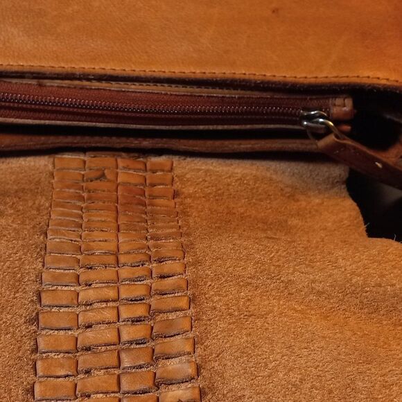 Vilenca Holland Light Brown Soft Leather Crossbody bag - Picture 7 of 12